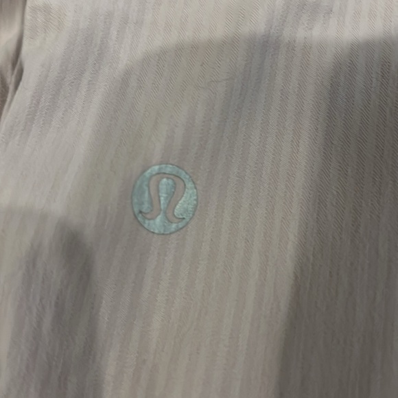 Lululemon studio crop - Picture 3 of 3